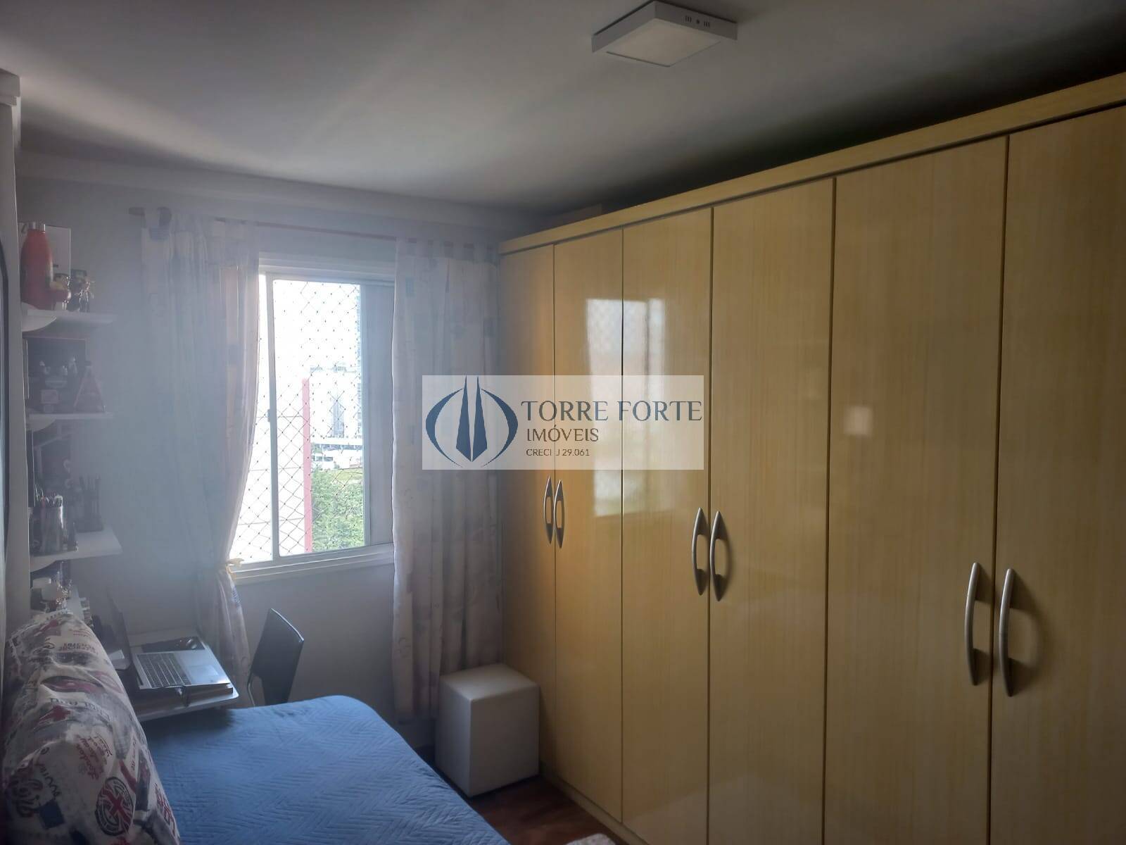 Apartamento à venda com 2 quartos, 56m² - Foto 4