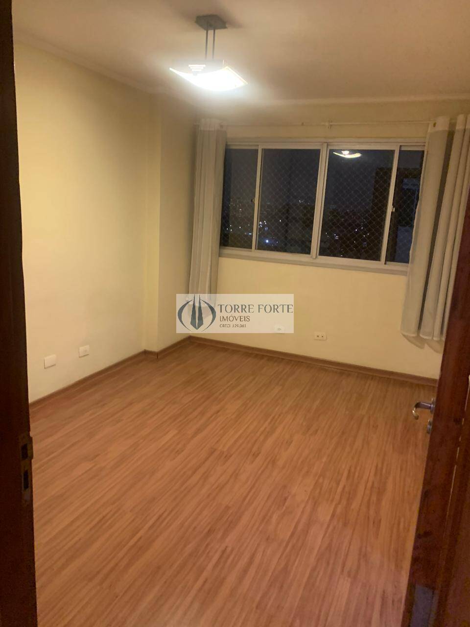 Apartamento à venda com 2 quartos, 49m² - Foto 6