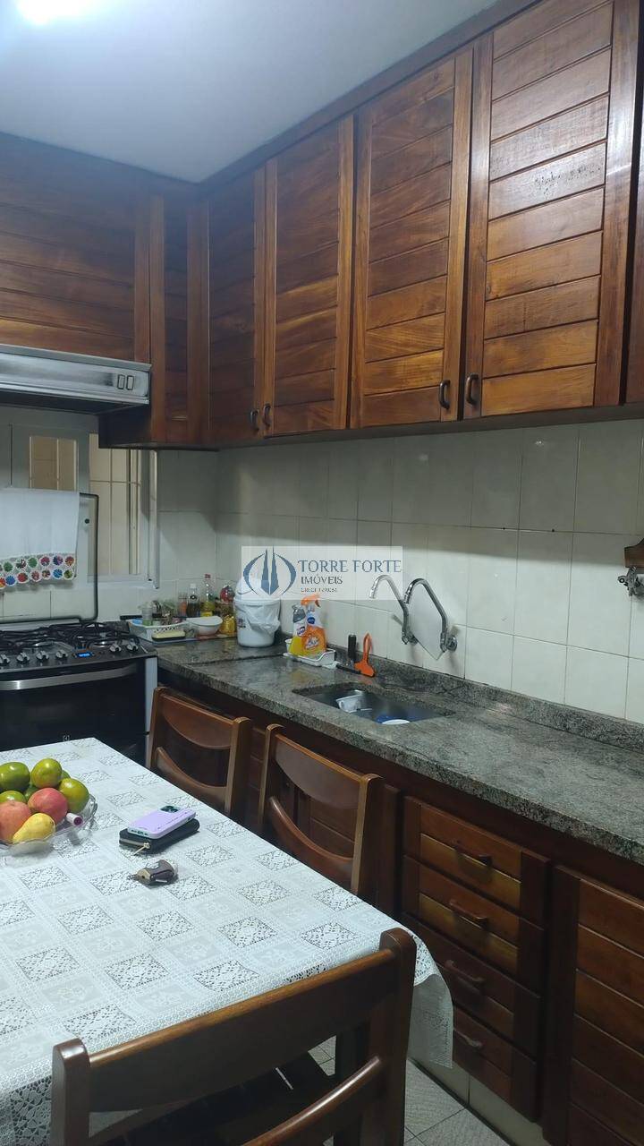 Casa à venda com 3 quartos, 140m² - Foto 15