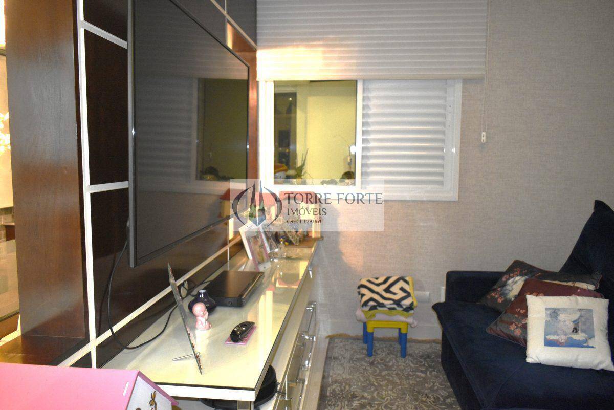 Apartamento à venda com 3 quartos, 145m² - Foto 9