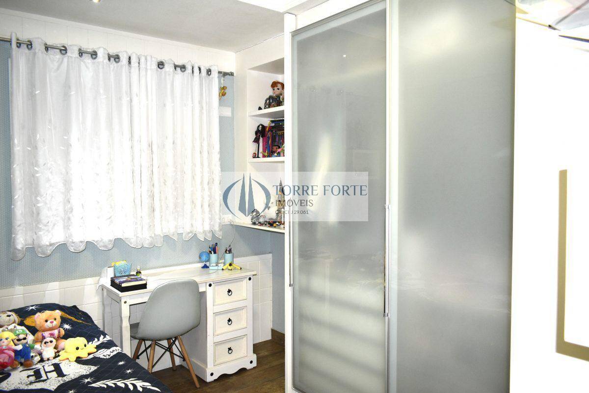 Apartamento à venda com 3 quartos, 145m² - Foto 19