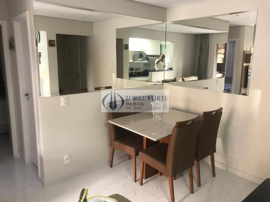 Apartamento à venda com 2 quartos, 58m² - Foto 2