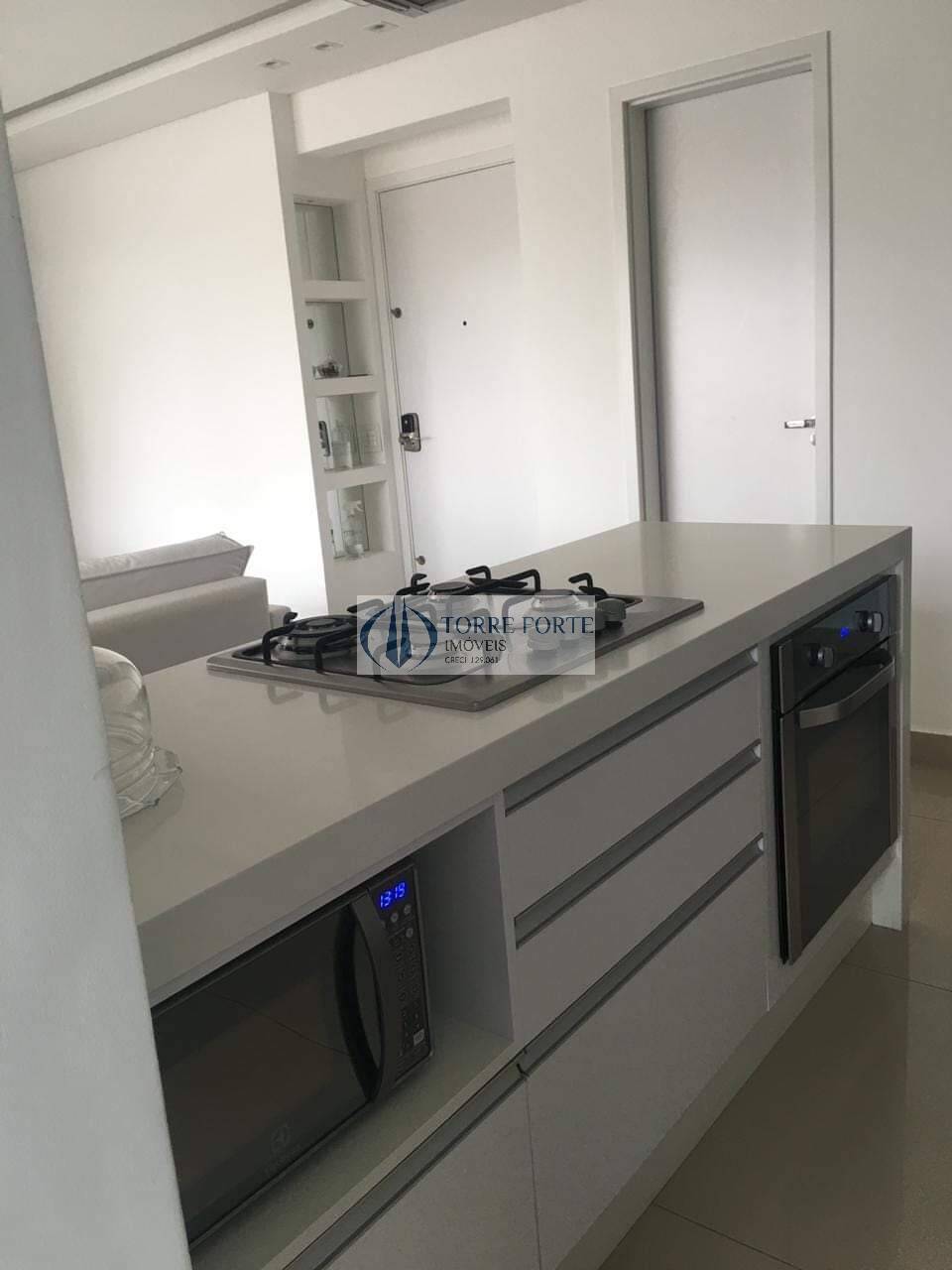 Apartamento à venda com 3 quartos, 96m² - Foto 7