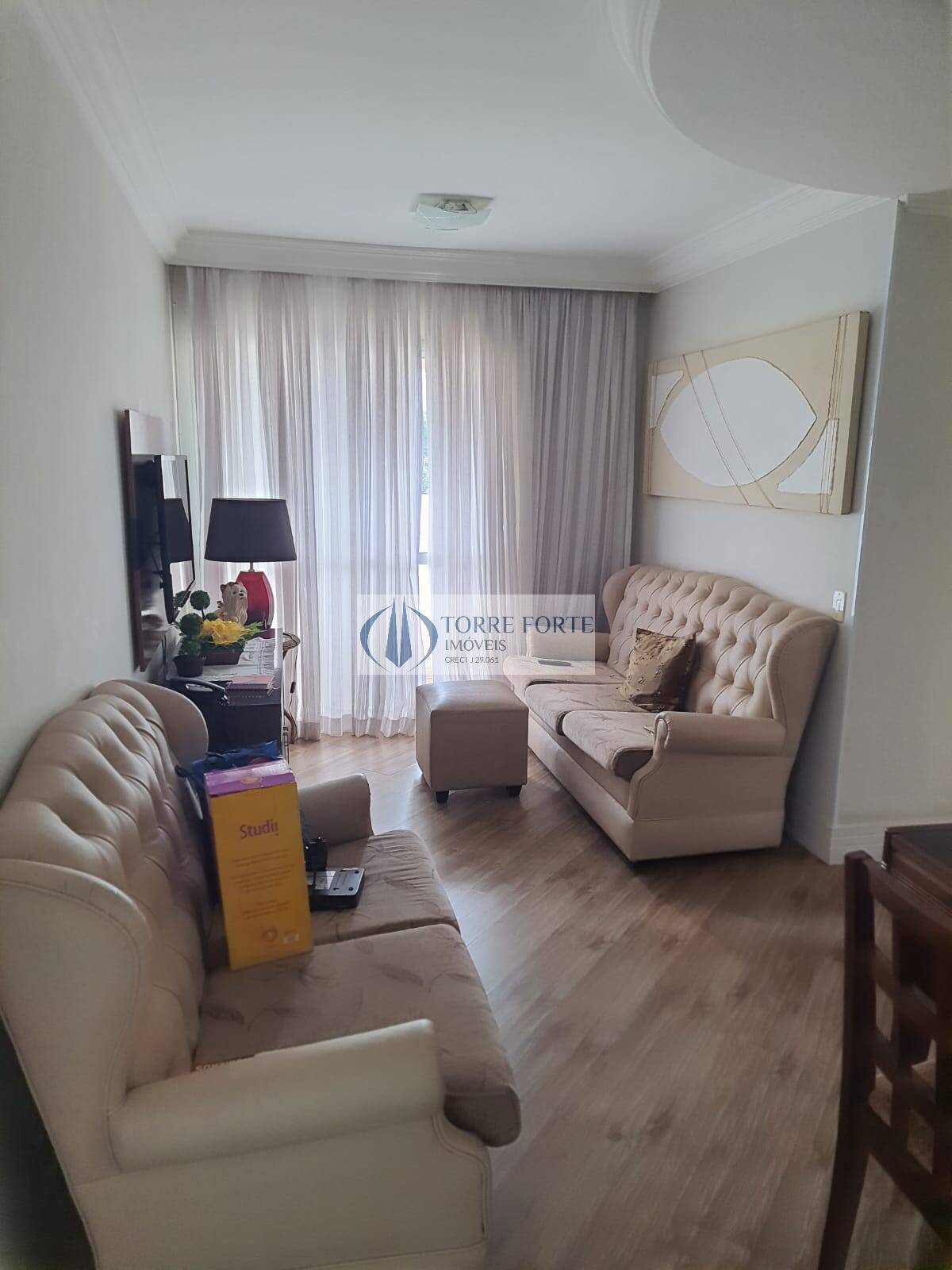 Apartamento à venda com 2 quartos, 65m² - Foto 1