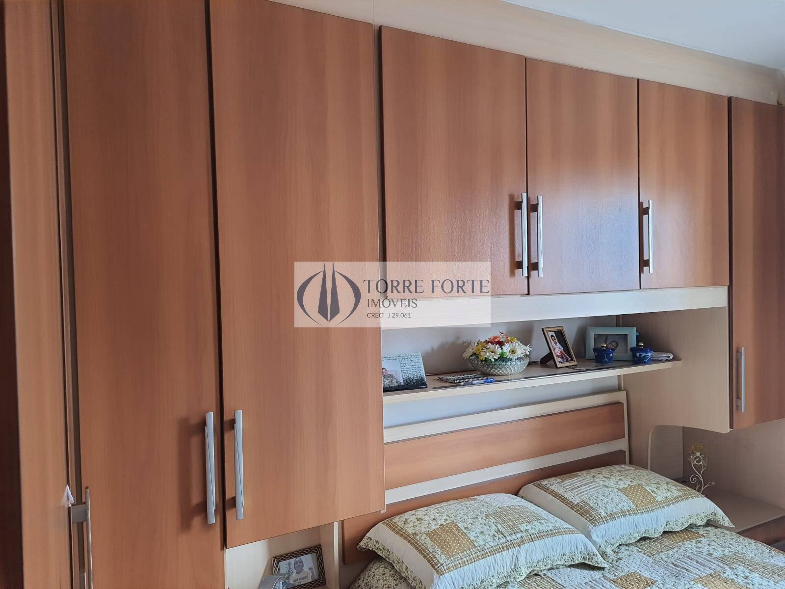 Apartamento à venda com 2 quartos, 65m² - Foto 7