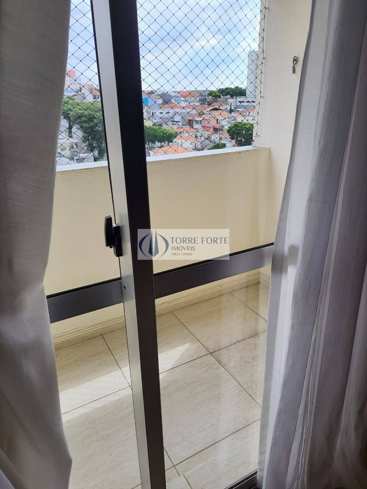 Apartamento à venda com 2 quartos, 65m² - Foto 5