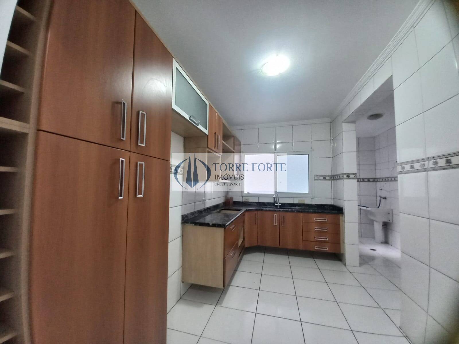 Apartamento à venda com 2 quartos, 70m² - Foto 7