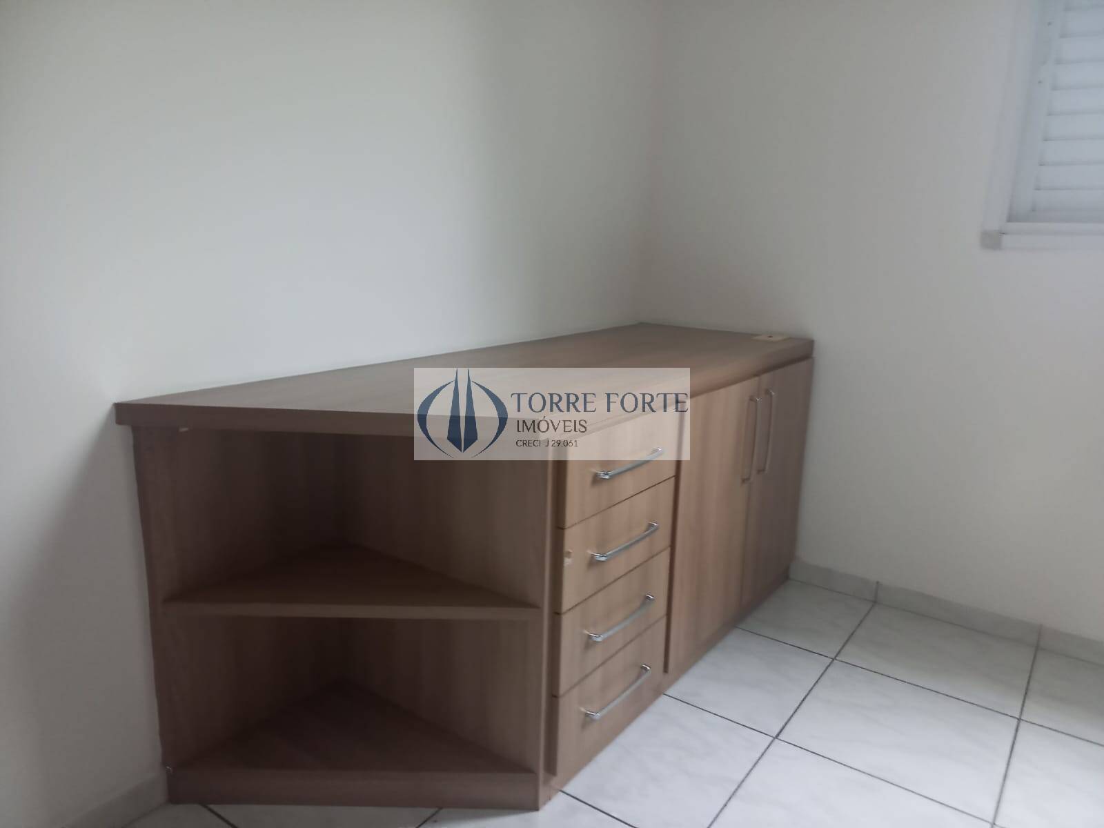 Apartamento à venda com 2 quartos, 70m² - Foto 5