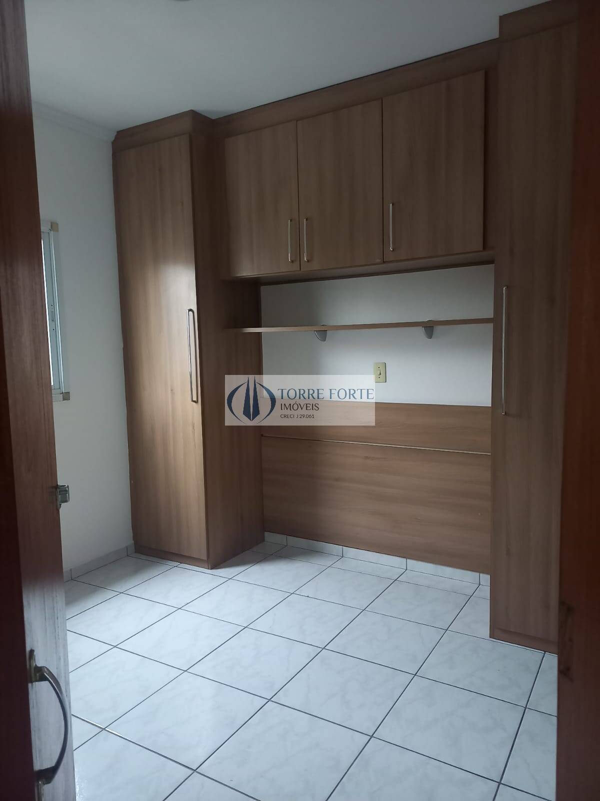 Apartamento à venda com 2 quartos, 70m² - Foto 13