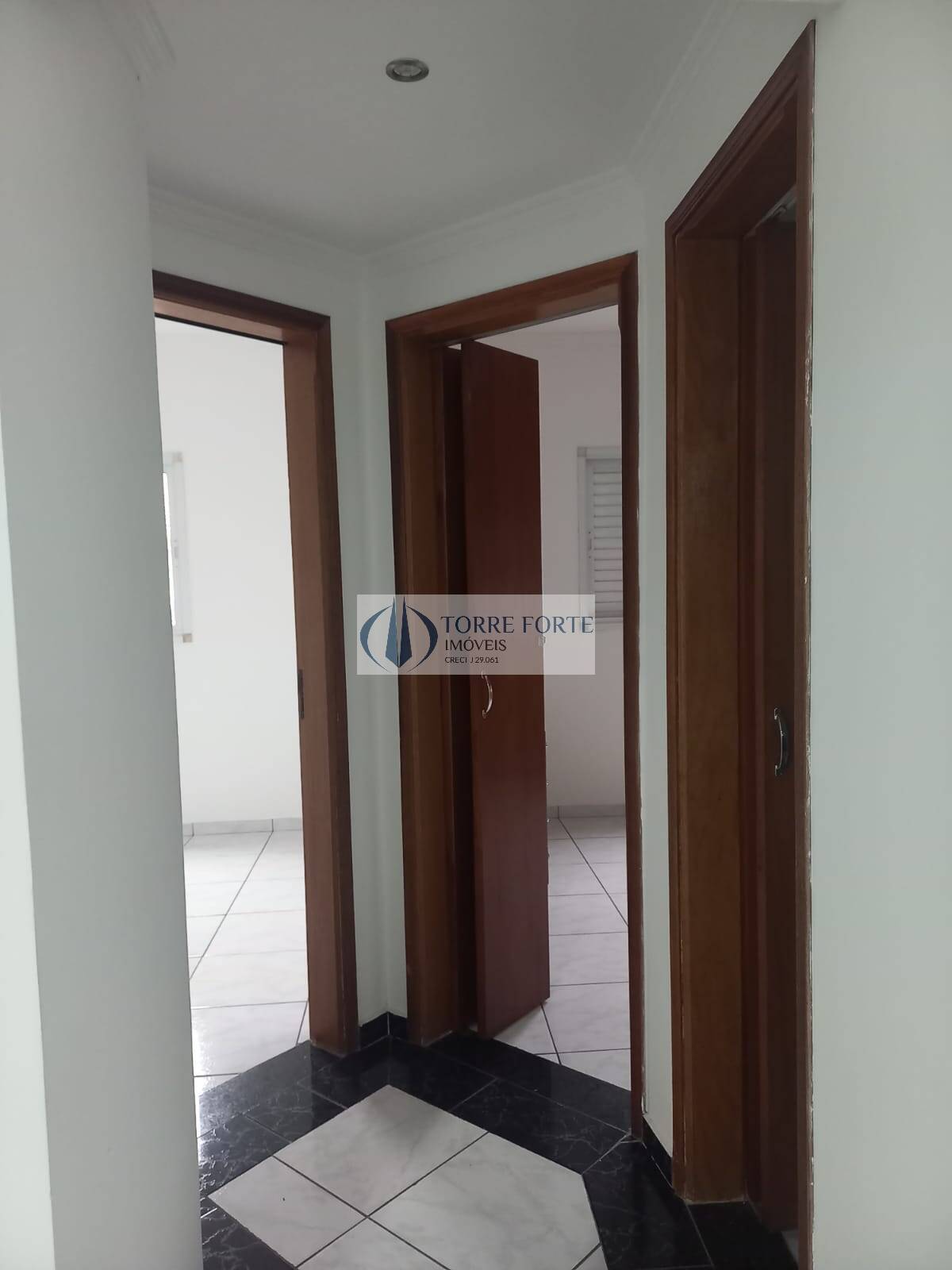 Apartamento à venda com 2 quartos, 70m² - Foto 15