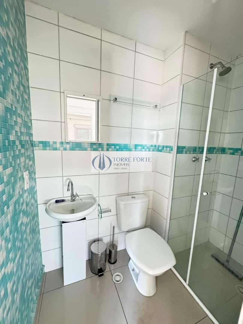 Apartamento à venda com 2 quartos, 40m² - Foto 11