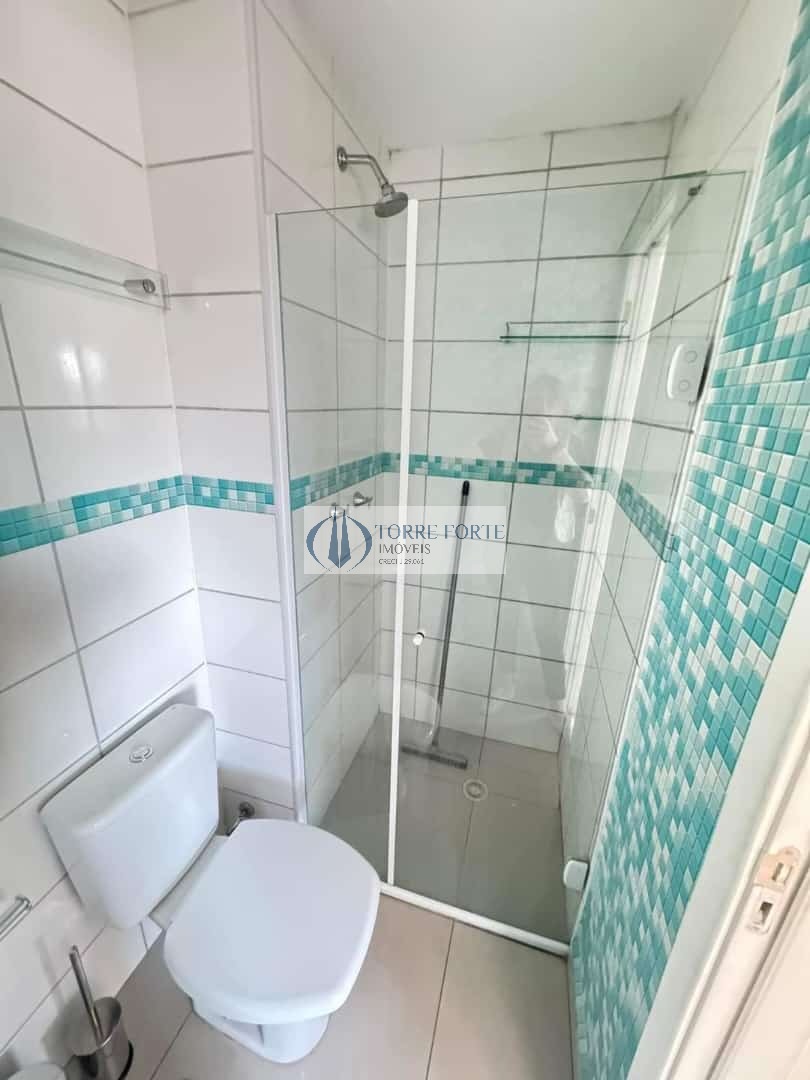 Apartamento à venda com 2 quartos, 40m² - Foto 17