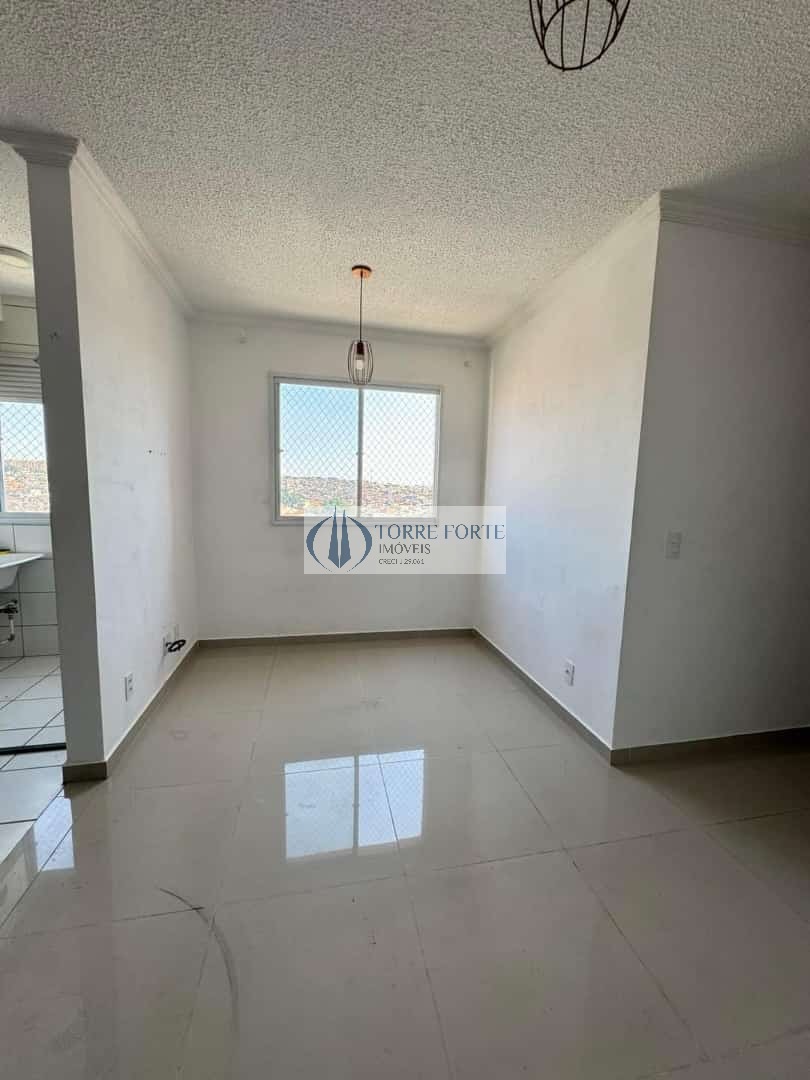 Apartamento à venda com 2 quartos, 40m² - Foto 23