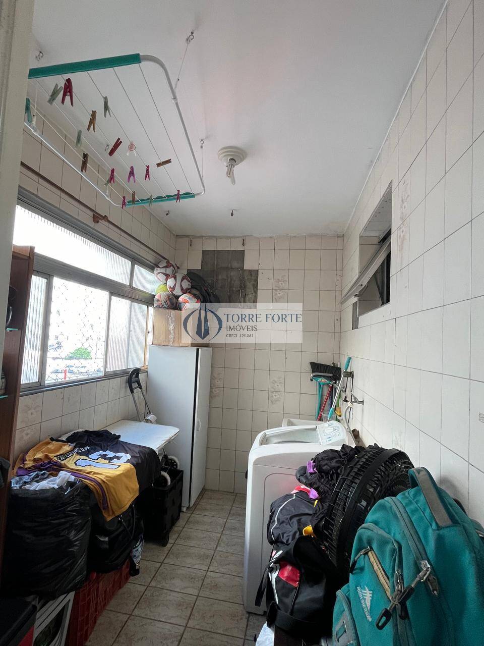 Apartamento à venda com 2 quartos, 60m² - Foto 6