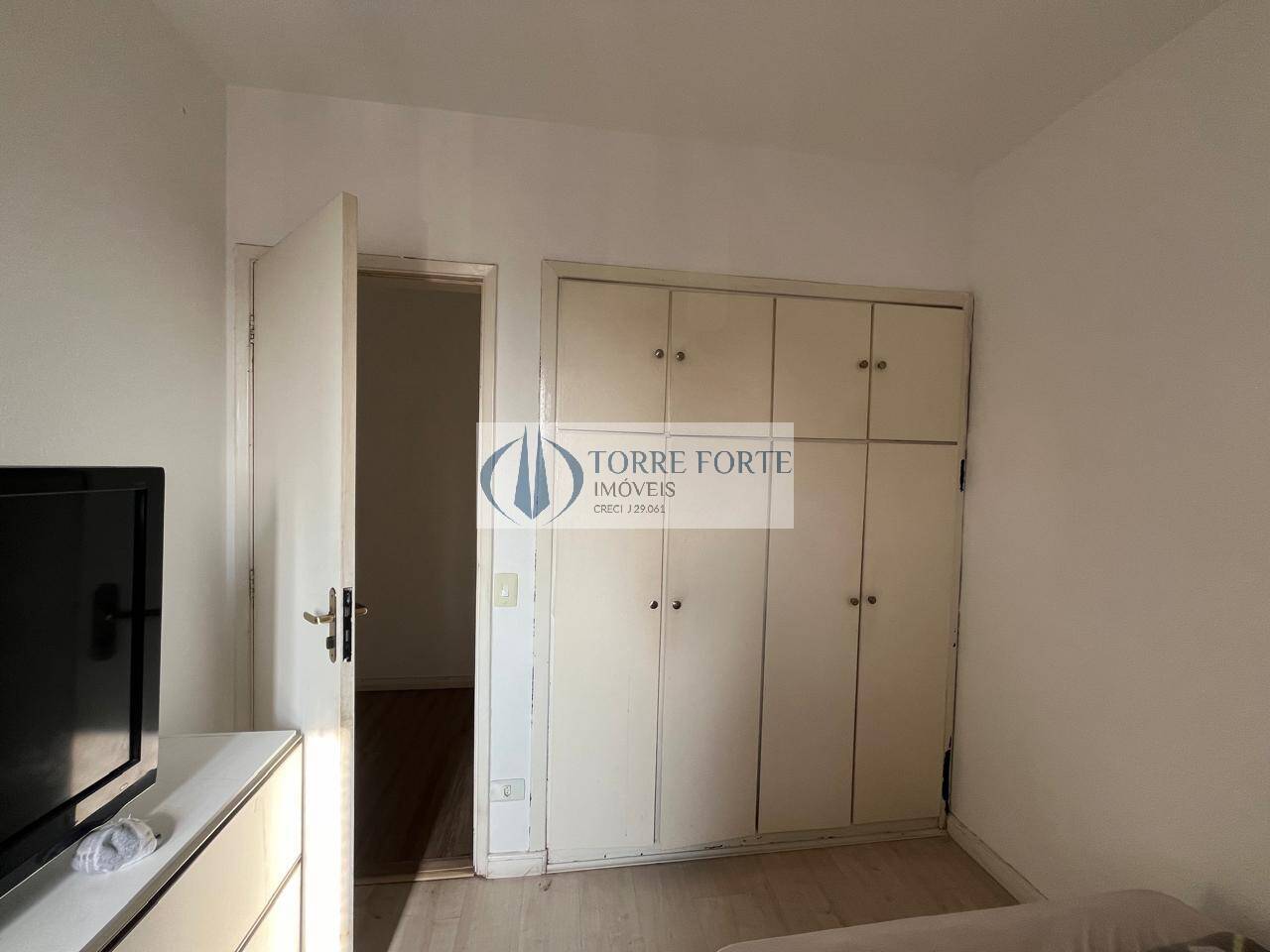 Apartamento à venda com 2 quartos, 60m² - Foto 12