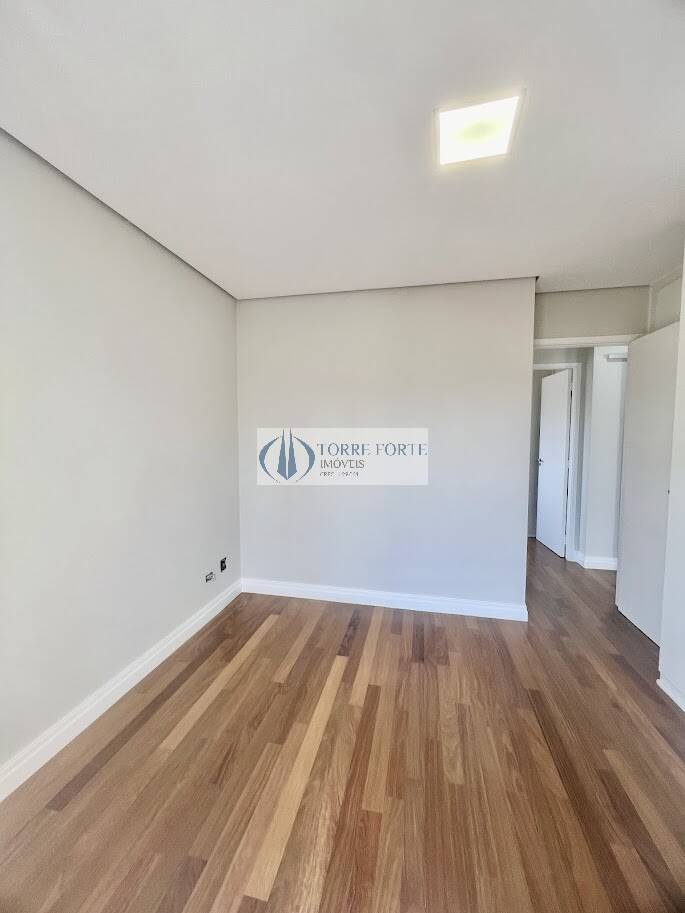 Apartamento à venda com 3 quartos, 74m² - Foto 35