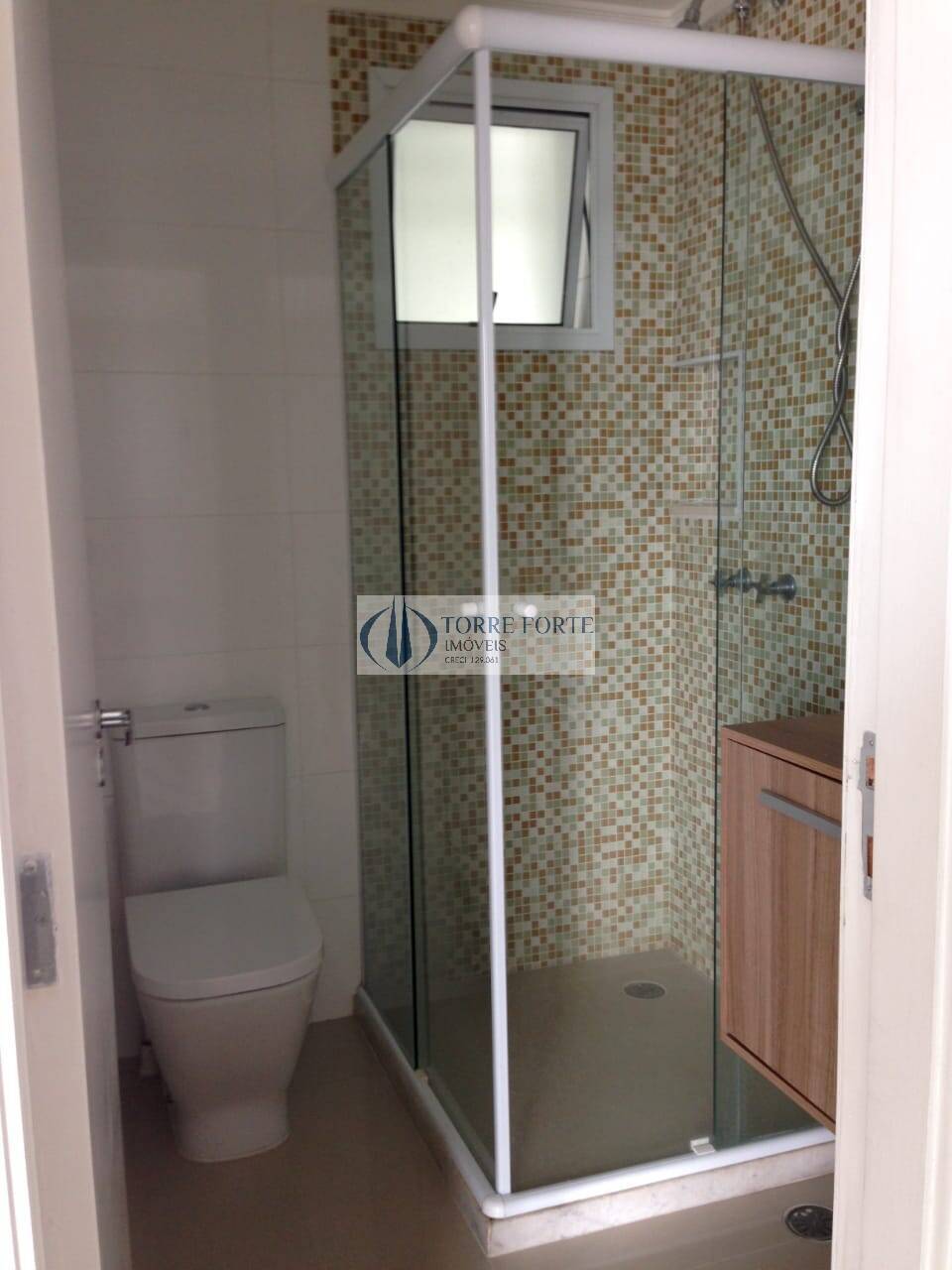 Apartamento à venda com 2 quartos, 67m² - Foto 28