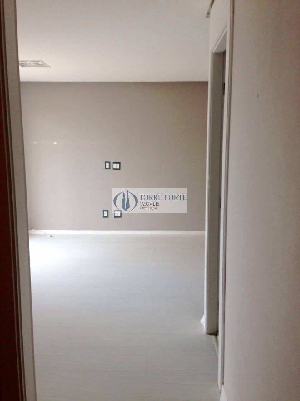 Apartamento à venda com 2 quartos, 67m² - Foto 21