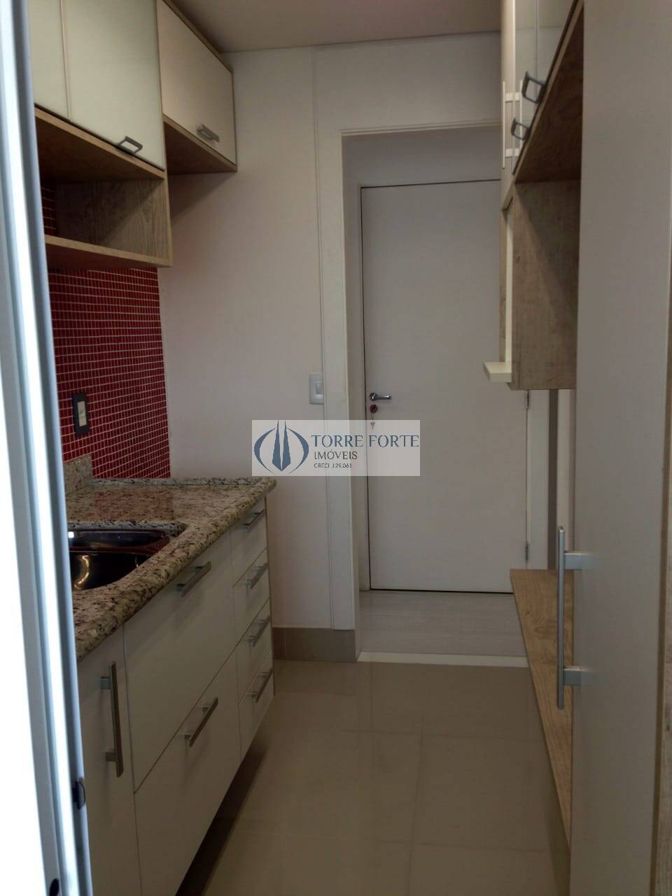 Apartamento à venda com 2 quartos, 67m² - Foto 10