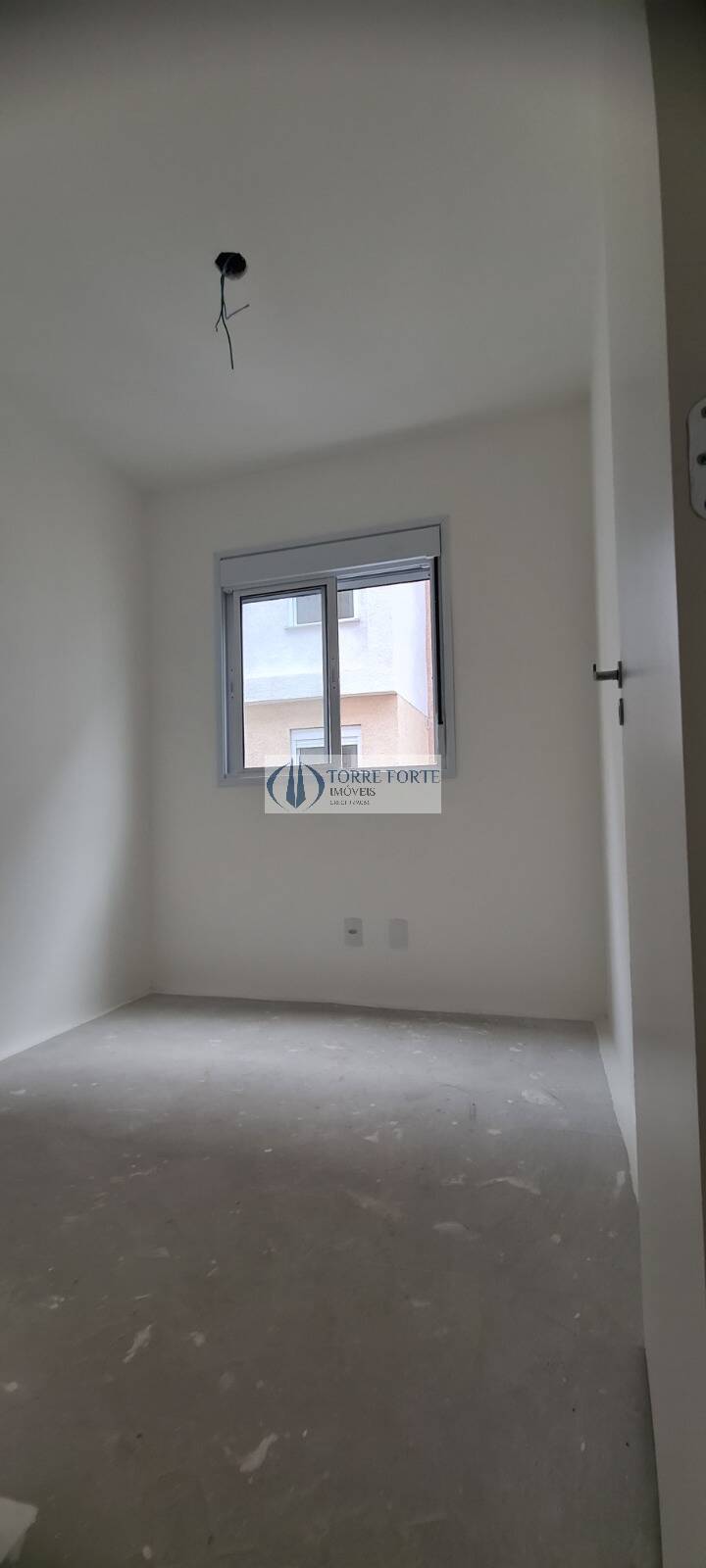 Apartamento à venda com 2 quartos, 35m² - Foto 19