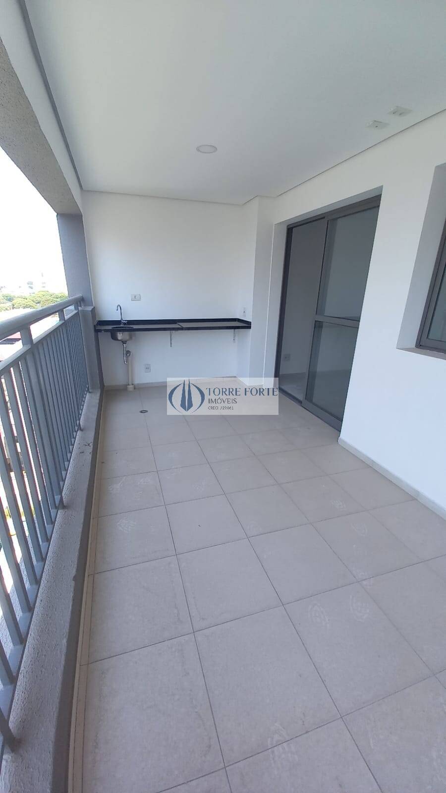 Apartamento à venda com 1 quarto, 67m² - Foto 3