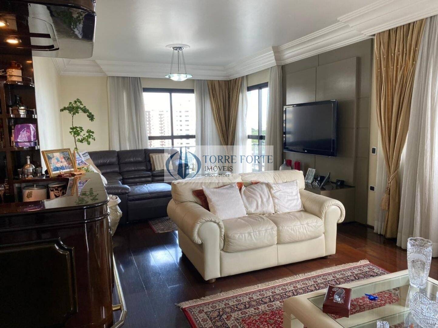 Apartamento à venda com 2 quartos, 228m² - Foto 17