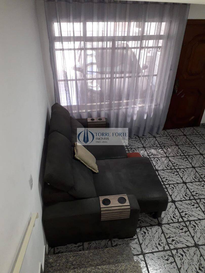 Sobrado à venda com 2 quartos, 150m² - Foto 3