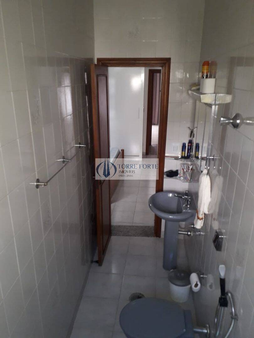 Sobrado à venda com 2 quartos, 150m² - Foto 24