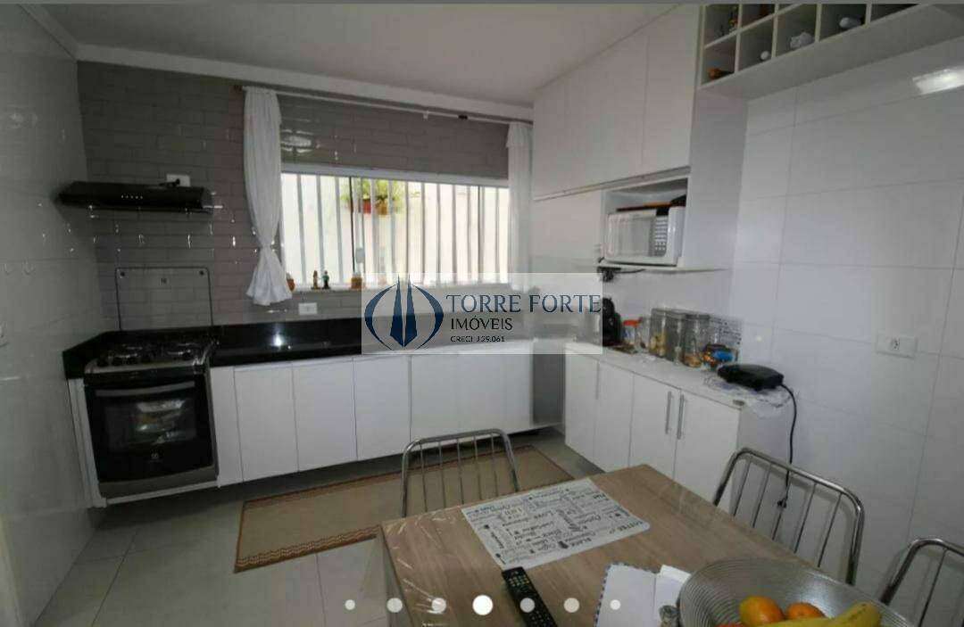 Casa à venda com 3 quartos, 151m² - Foto 13