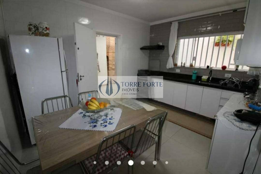 Casa à venda com 3 quartos, 151m² - Foto 22