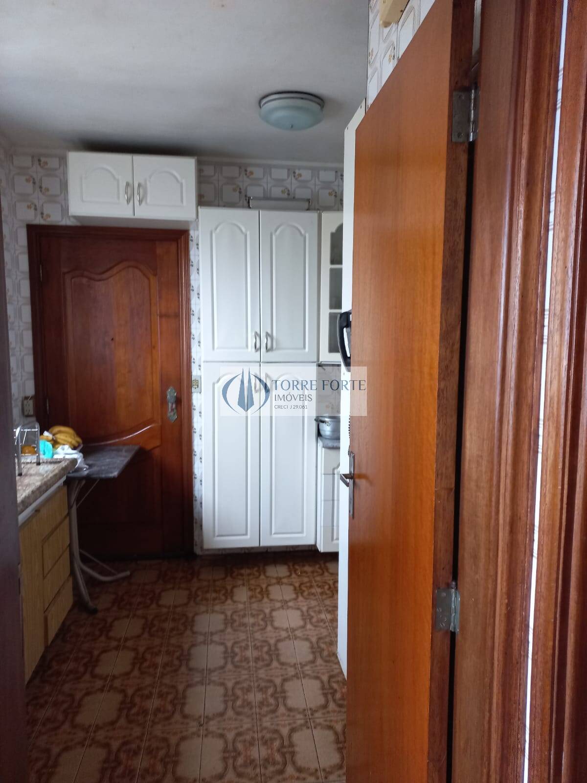 Apartamento à venda com 2 quartos, 74m² - Foto 34