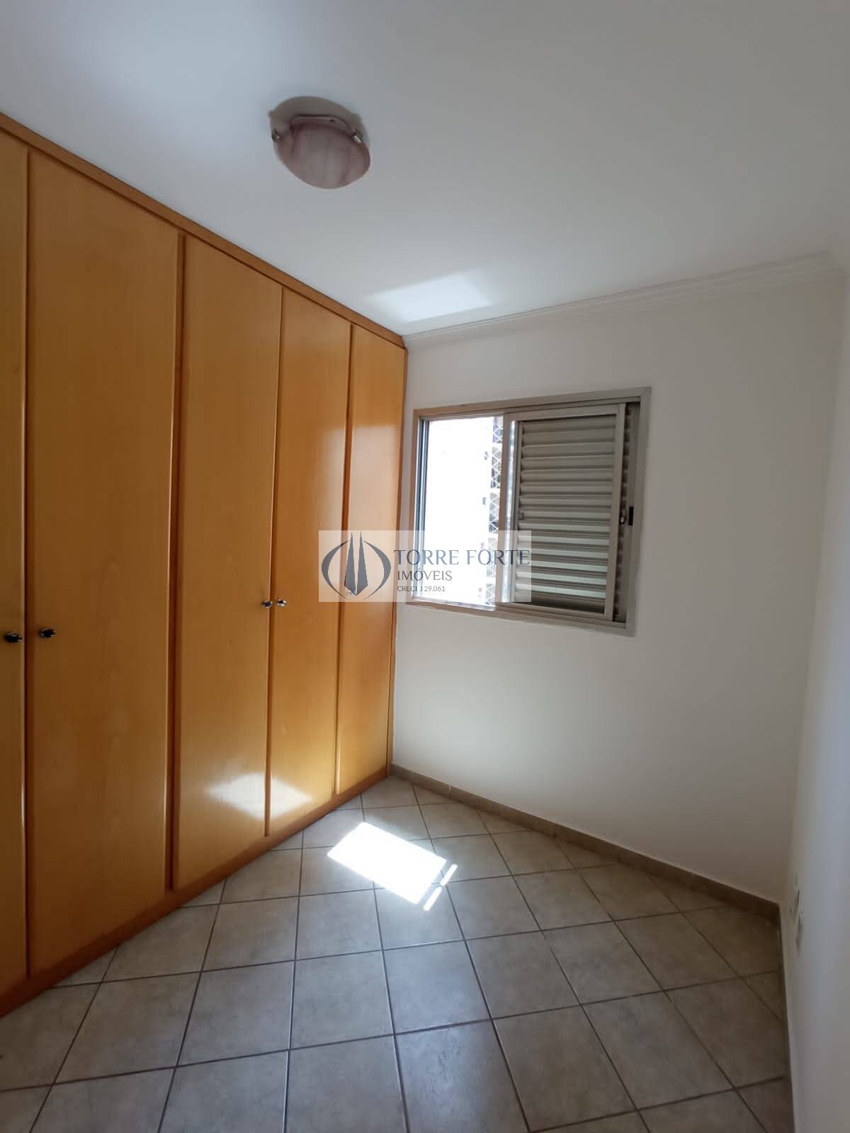 Apartamento à venda com 2 quartos, 65m² - Foto 23