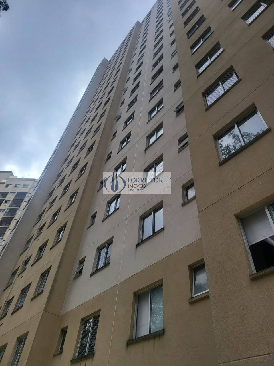 Apartamento à venda com 2 quartos, 50m² - Foto 18