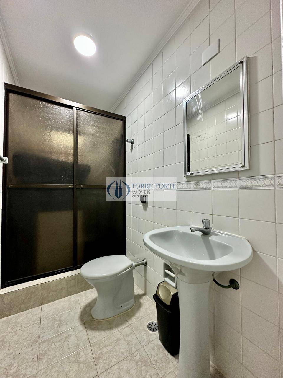 Apartamento à venda com 1 quarto, 50m² - Foto 4