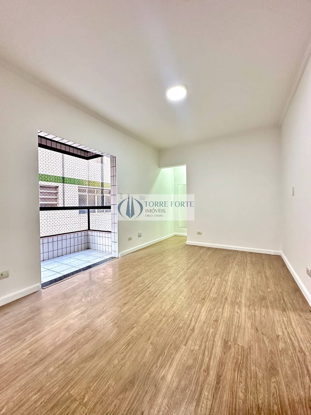 Apartamento à venda com 1 quarto, 55m² - Foto 1