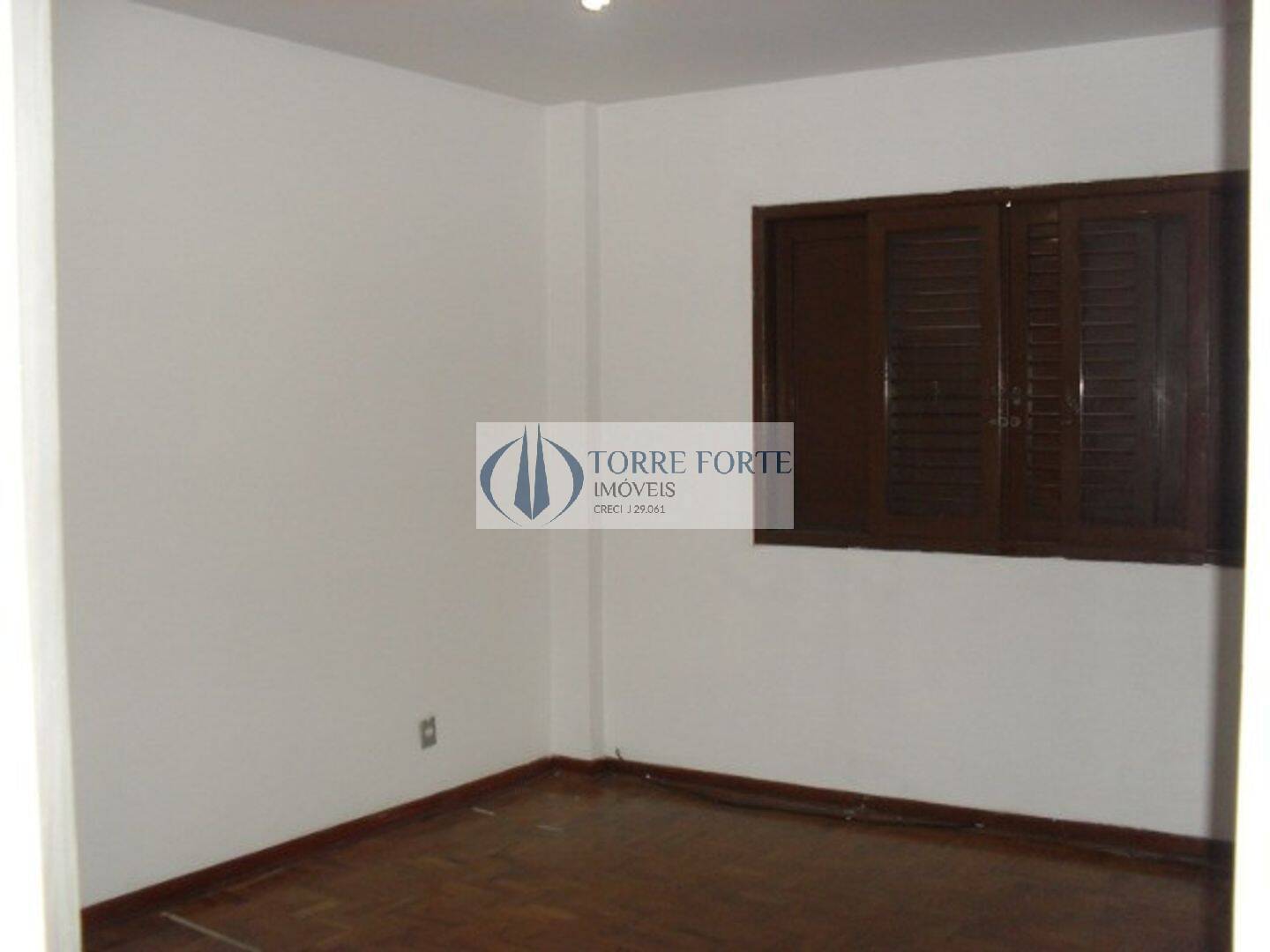 Apartamento à venda com 3 quartos, 98m² - Foto 4