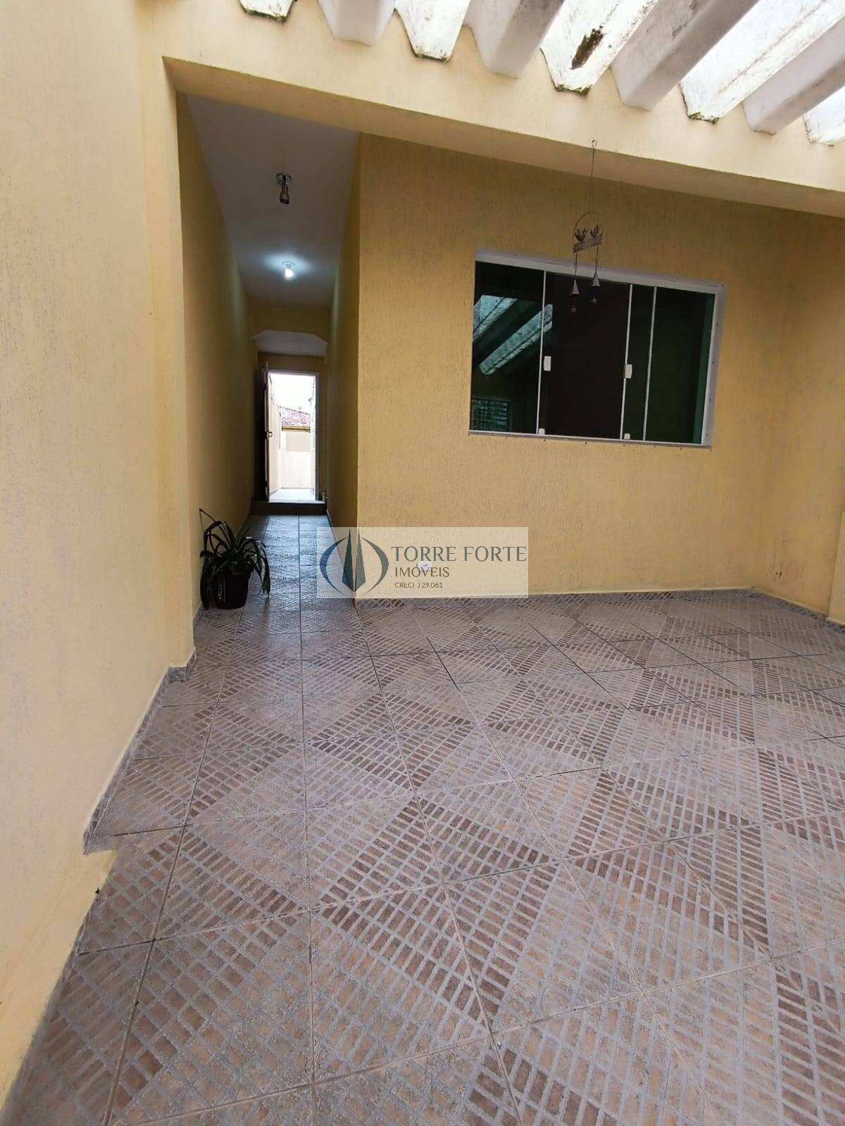 Casa à venda com 3 quartos, 164m² - Foto 2