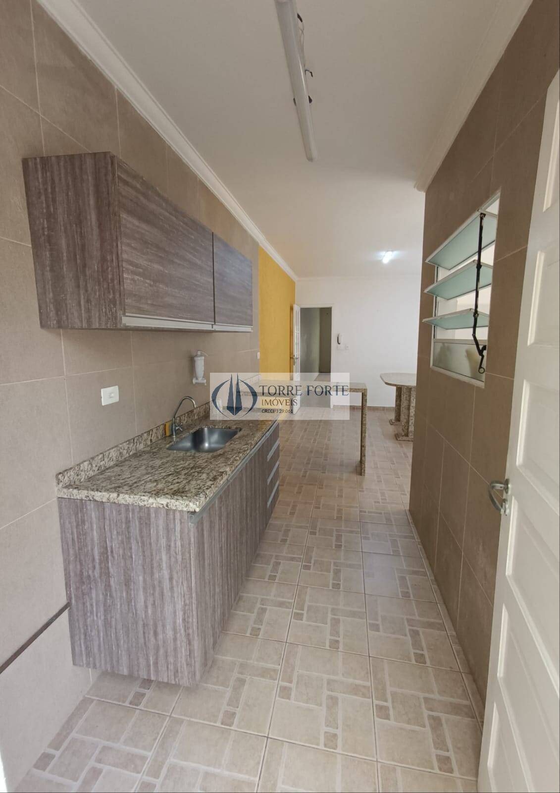 Casa à venda com 3 quartos, 164m² - Foto 14