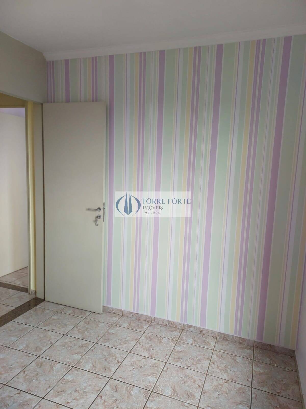 Apartamento à venda com 2 quartos, 56m² - Foto 15