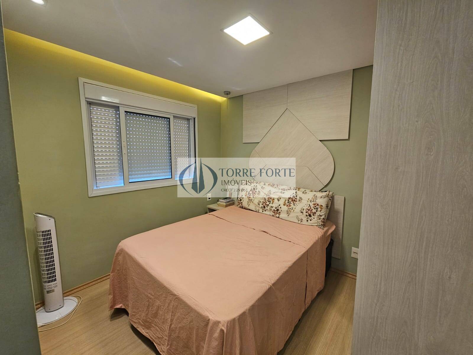 Apartamento à venda com 2 quartos, 50m² - Foto 15