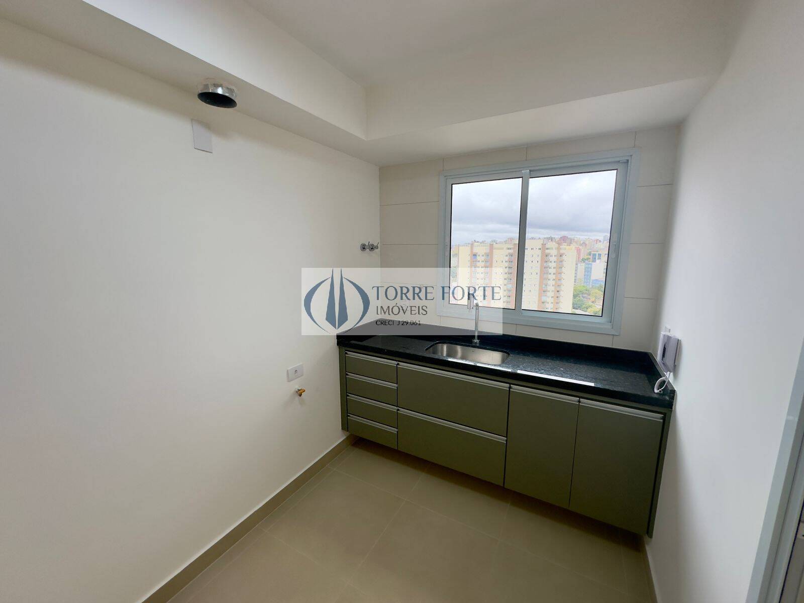 Apartamento à venda e aluguel com 2 quartos, 84m² - Foto 9