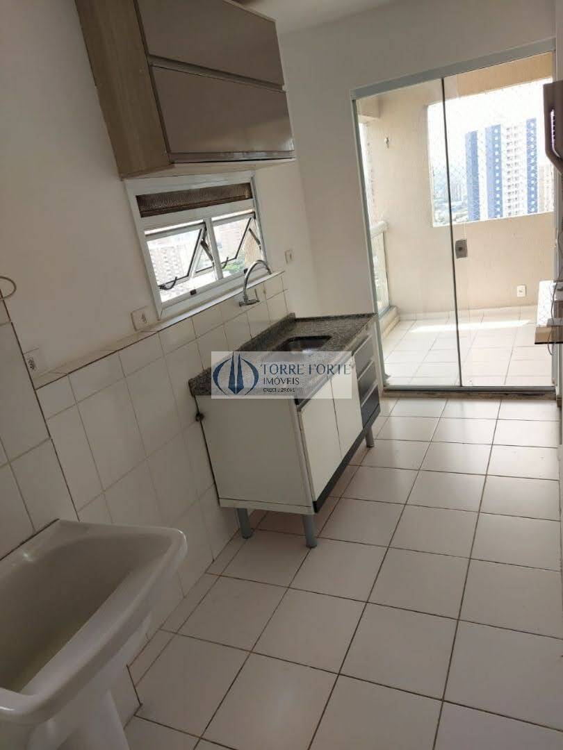 Apartamento à venda com 3 quartos, 60m² - Foto 8