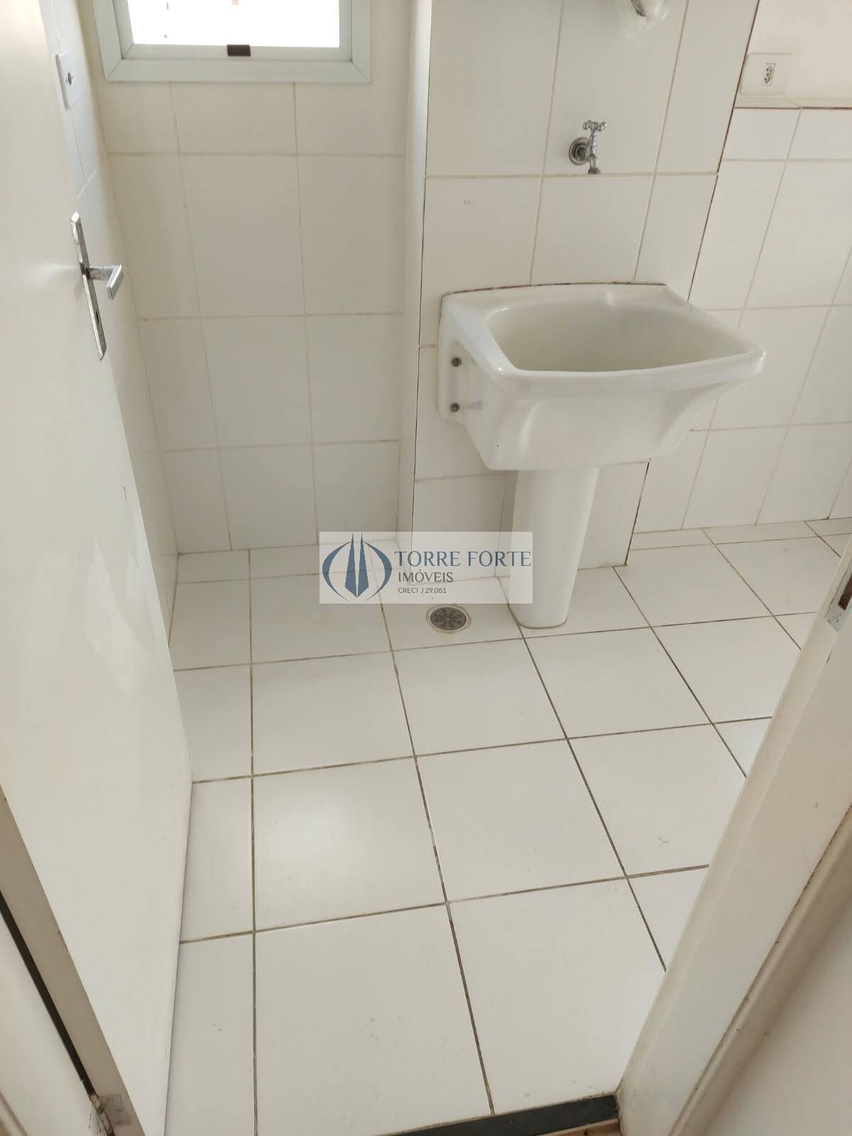 Apartamento à venda com 3 quartos, 60m² - Foto 11