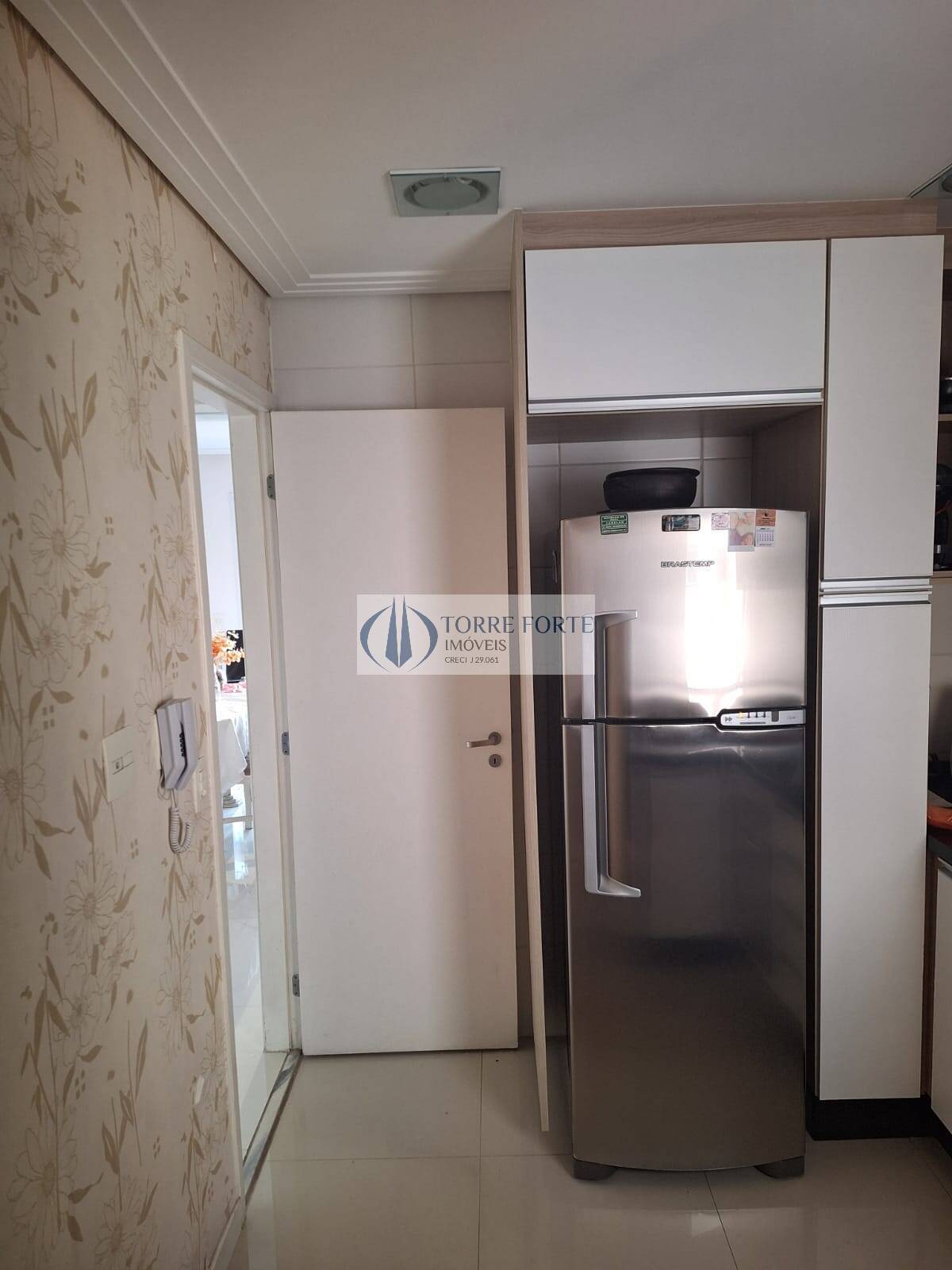 Apartamento à venda com 3 quartos, 96m² - Foto 15