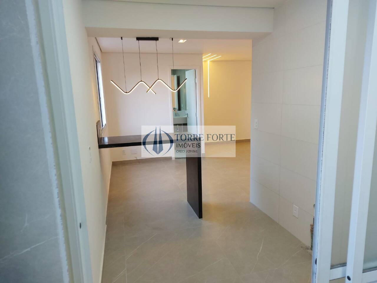 Apartamento à venda com 1 quarto, 34m² - Foto 6