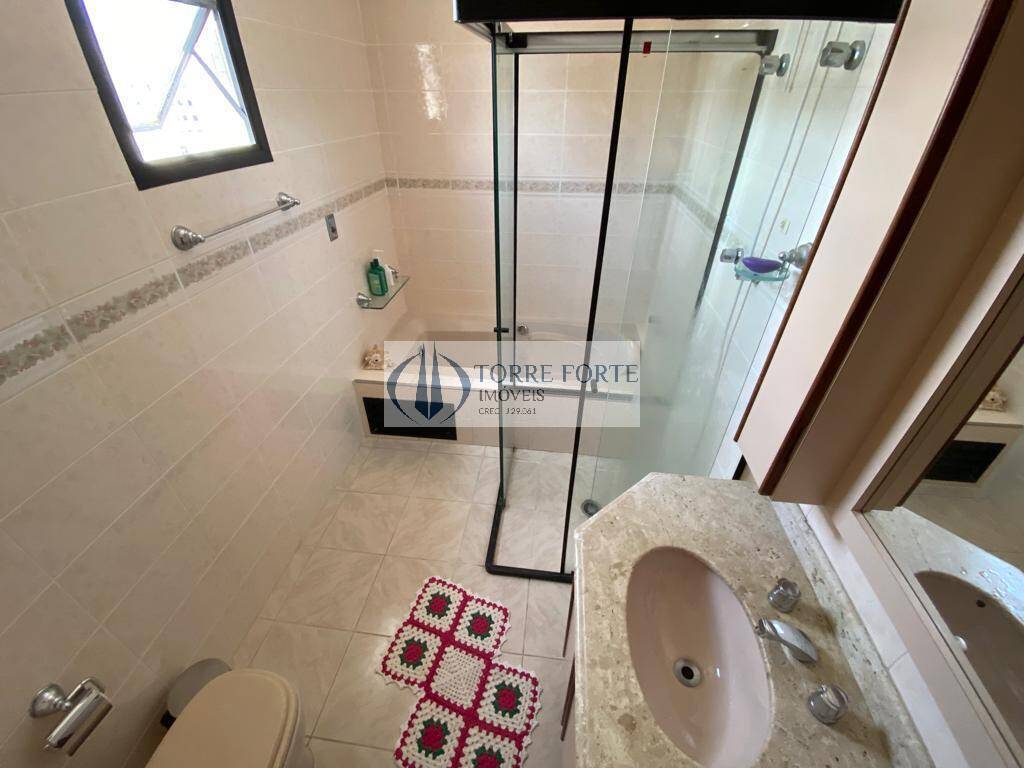 Apartamento à venda com 4 quartos, 185m² - Foto 13