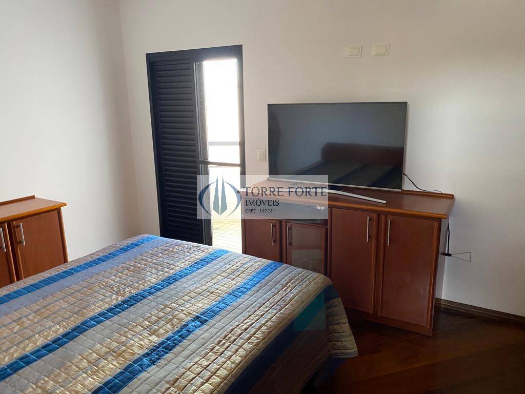 Apartamento à venda com 4 quartos, 185m² - Foto 15