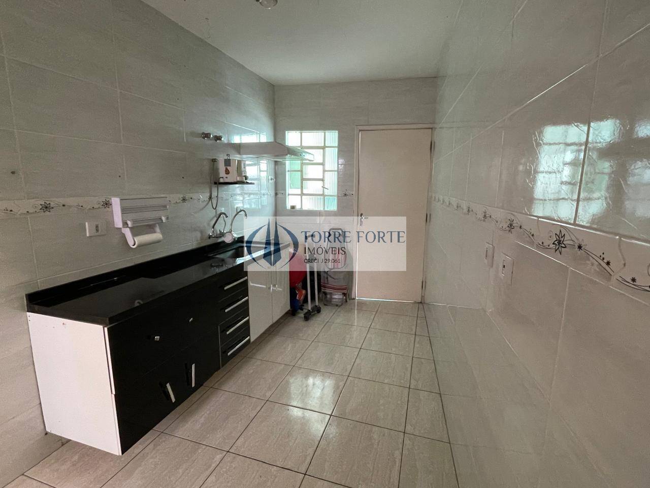 Casa à venda com 2 quartos, 120m² - Foto 10