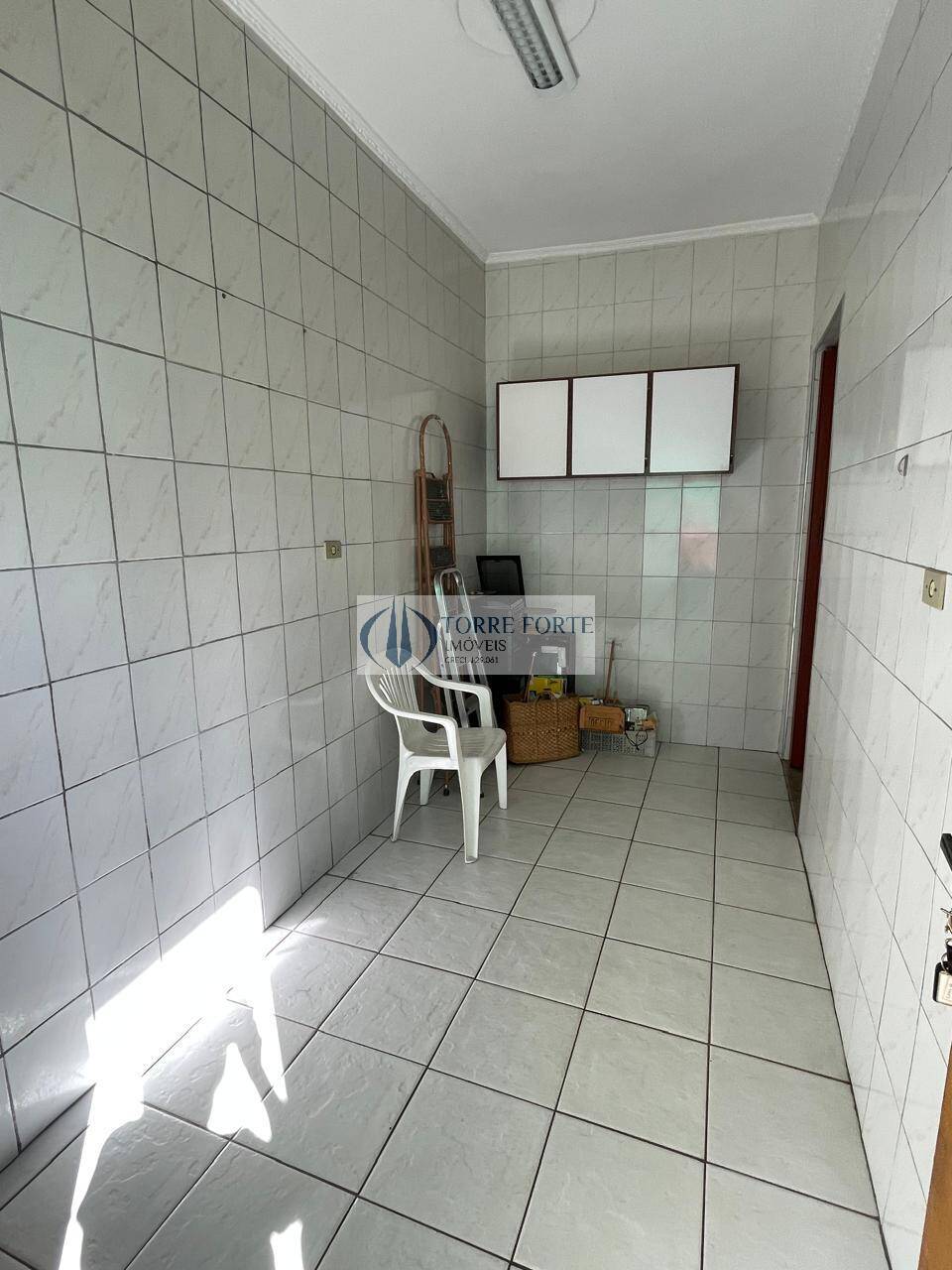 Casa à venda com 2 quartos, 120m² - Foto 24