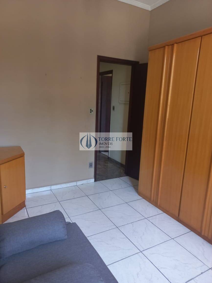 Sobrado, 3 quartos, 180 m² - Foto 4